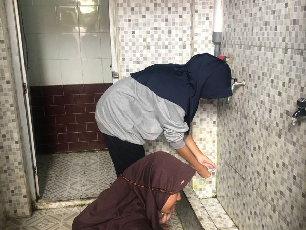 Kerja Bakti Lingkungan Warga dan Lingkungan Masjid Al-Himmah